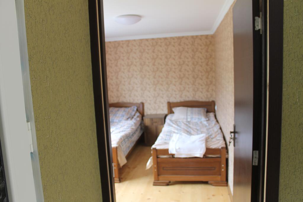 מסטיה Iason Guest House In Mazeri מראה חיצוני תמונה